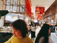 -东方红海鲜百汇(国际大厦店)