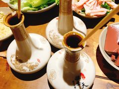-白乐天毛肚火锅馆(解放碑店)