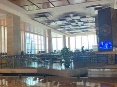 -松山湖凯悦酒店·Café自助餐厅·周末火舞秀表演