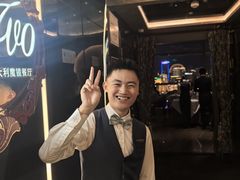 -Da Ivo哒伊沃意大利魔镜餐厅(外滩店)