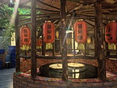 -鱼窝棚柴火铁锅炖(富山屯店)