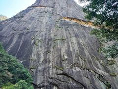 -鄣山大峡谷