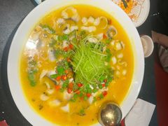 -山城外·非遗酸菜鱼(盛龙广场店)