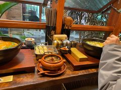 -银米·云南传统过桥米线(双廊黑金冠店)