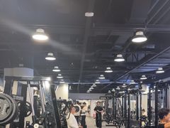 -TMG潮流健身(奥体莲荷里店)