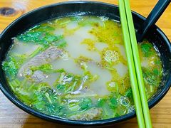 -志权牛肉面(灵山路店)
