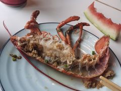 波龙-渔歌雅宴·渔鲜烤鸭(北京西站店)