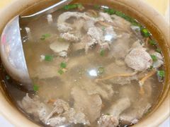 猪肉汤-鹏城人家海鲜酒家·23年老字号(较场尾店)