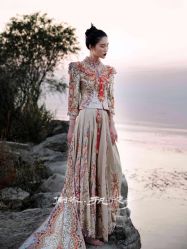 -MANLI BRIDAL婚纱