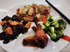 -西安外国语大学-学生食堂(栾树大道店)