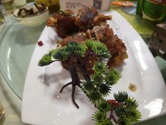 -鑫悦楼煎蟹·16年海鲜大排档