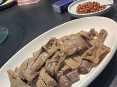 特色卤老鹅-金典银峰老鹅馆·昆山菜(亭林公园店)