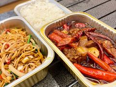 -何氏排骨(左家塘店)