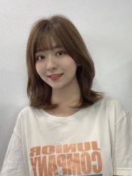 -洛施奇烫发染发沙龙
