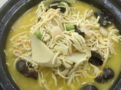 -粮食酒店