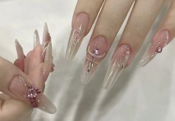 -西柚美甲美睫半永久
