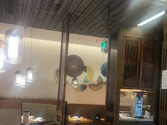 -爱碗亭·鲜炒湖南菜(壹城中心店)