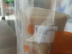 -CoCo都可(八达商城店)