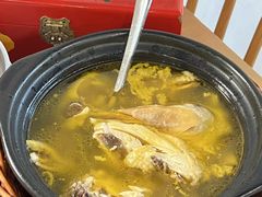 -品鲜村农家菜·阳澄湖大闸蟹(总店)