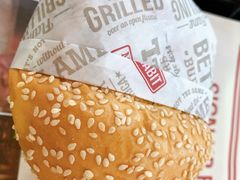 -The Habit Burger Grill 哈比特汉堡(复兴soho店)