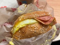 无肉也欢火腿蛋贝果-Tims天好咖啡·贝果(东方广场店)