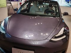 -TESLA 特斯拉(上海太古汇体验店)