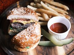 -羽深肉铺 Steak & Wine