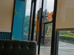 靠窗位-豪客来牛排(红豆万花城店)