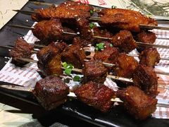 烤牛肉-红钳侠小龙虾·烧烤(中赢康康谷店)