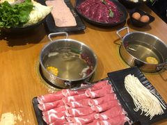 -呷哺呷哺(万达新世界店)