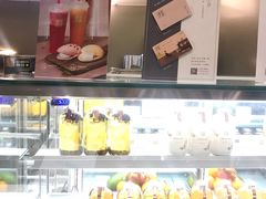 -奈雪的茶(市百一店)