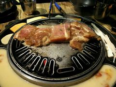 -哈哈碳都·牛肋条无限自助烤肉(台江万达店)