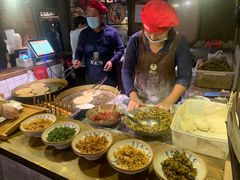 自助取餐区-罍+村卤菜摊(罍街店)
