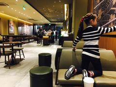 大堂-星巴克(保定万博广场店)