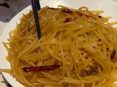 酸辣土豆丝-姥姥家春饼店(惠新东街店)