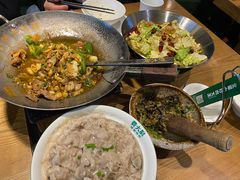 -费大厨辣椒炒肉(万家丽一店)