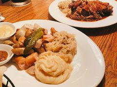 什锦香肠拼盘-宝莱纳啤酒花园餐厅PAULANER BRAUHAUS Nanjing(广州路店)