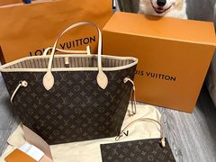 -LV路易威登(德基广场店)