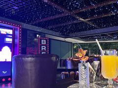 -上海锦江汤臣洲际大酒店柒酒廊