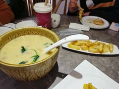 老济南甜沫-闫府私房菜·百年鲁菜(恒隆店)