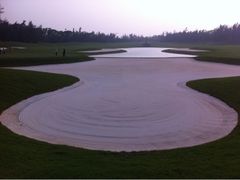 高尔夫球场-美视五月花高尔夫度假酒店(滨海西店)