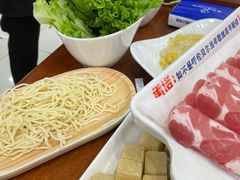 -楼外楼肥羊木炭火锅居(乐群街店)
