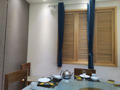 -闫府私房菜·百年鲁菜(欧亚店)