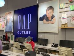 -GAP(王府井奥莱·香江小镇店)