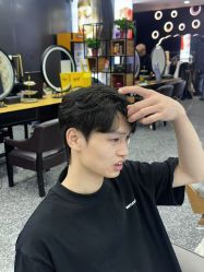 -藤野造型·烫·染发型设计店