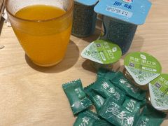 -老乡鸡(上海白玉兰广场店)