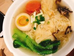 云吞港式汤面-避风塘(嘉兴八佰伴店)