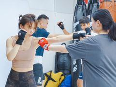 -DEFGROUP·巴西柔术·拳击·摔跤(世纪大道馆)