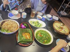 -桥边小楼·手工云南菜·古城观景小楼