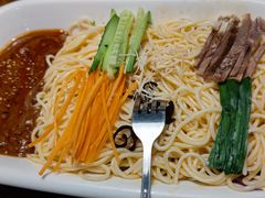 老昆明牛肉米线-雀舞云南菜(天津天河城购物中心店)